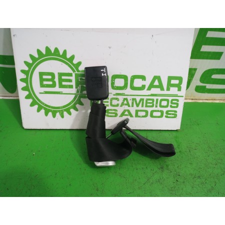 Recambio de enganche cinturon trasero izquierdo para seat ibiza (6k1) select referencia OEM IAM 867857713B  
