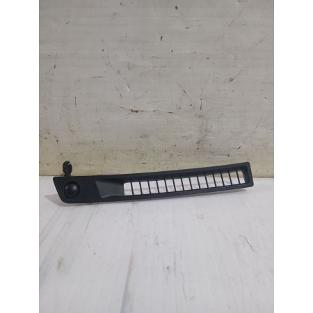 Recambio de moldura para toyota rav 4 v (_a5_, _h5_) 2.0 (mxaa52) referencia OEM IAM 5598242030  