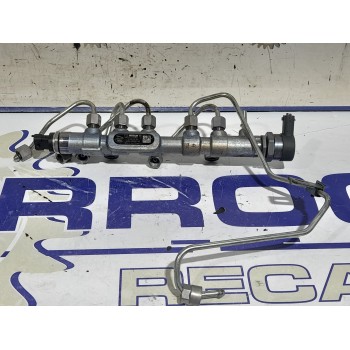 Recambio de rampa inyectora para land rover range rover evoque referencia OEM IAM G4D39D280AA  