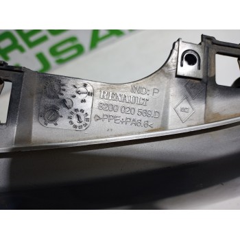 Recambio de aleta delantera derecha para renault scenic ii 1.9 dci diesel referencia OEM IAM 8200020569  