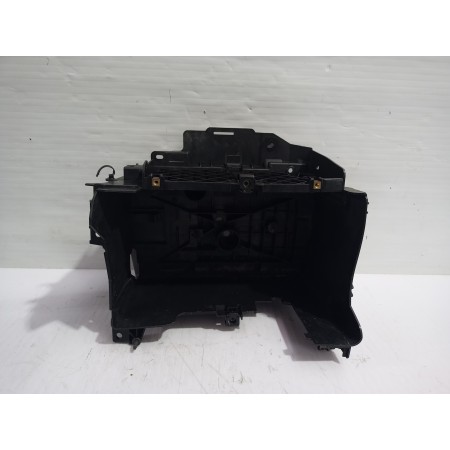 Recambio de soporte bateria para renault trafic furgón l1h1 2,7t referencia OEM IAM 244287528R  