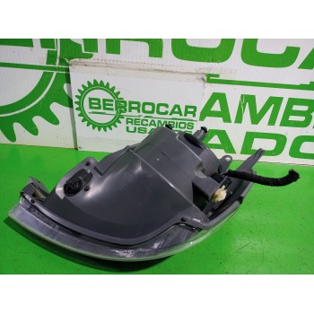 Recambio de faro derecho para ford fiesta (cbk) ambiente referencia OEM IAM 1526779  