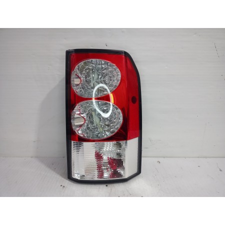 Recambio de piloto trasero derecho para land rover discovery 4 tdv6 hse referencia OEM IAM AH2213404AC / LR014002  