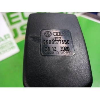 Recambio de enganche cinturon delantero derecho para seat ibiza (6k1) select referencia OEM IAM 6K0857755C  