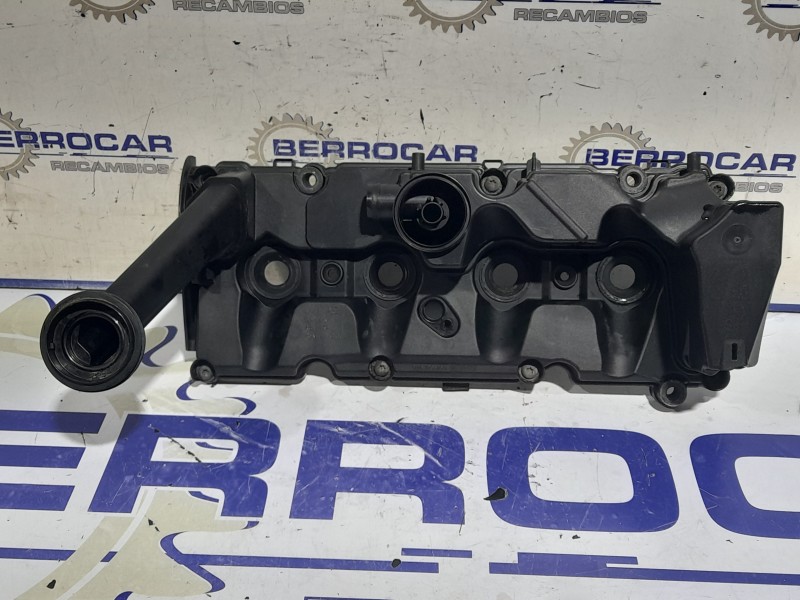 Recambio de tapa de balancines para audi a3 (8v) 1.6 tdi referencia OEM IAM 04L103469  