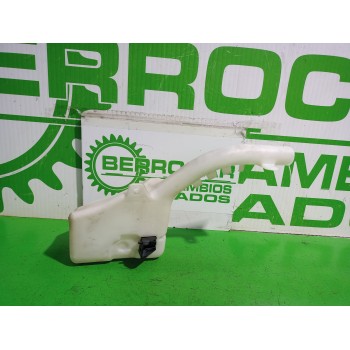 Recambio de deposito limpia para ford fiesta (cbk) ambiente referencia OEM IAM 2S6117618AH  