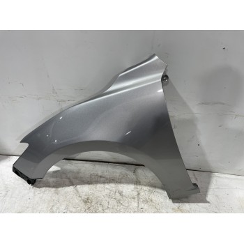 Recambio de aleta delantera izquierda para mazda 3 lim. () center-line referencia OEM IAM B45A52211B  