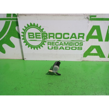 Recambio de bomba limpia para ford fiesta (cbk) ambiente referencia OEM IAM 2S6T17K624BA  