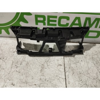 Recambio de panel frontal para renault scenic ii 1.6 16v referencia OEM IAM 8200140174  