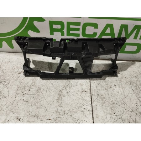 Recambio de panel frontal para renault scenic ii 1.6 16v referencia OEM IAM 8200140174  