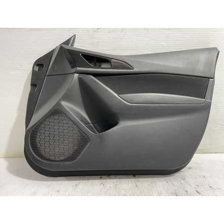 Recambio de guarnecido puerta delantera derecha para mazda 3 lim. () center-line referencia OEM IAM BHN96843Z  