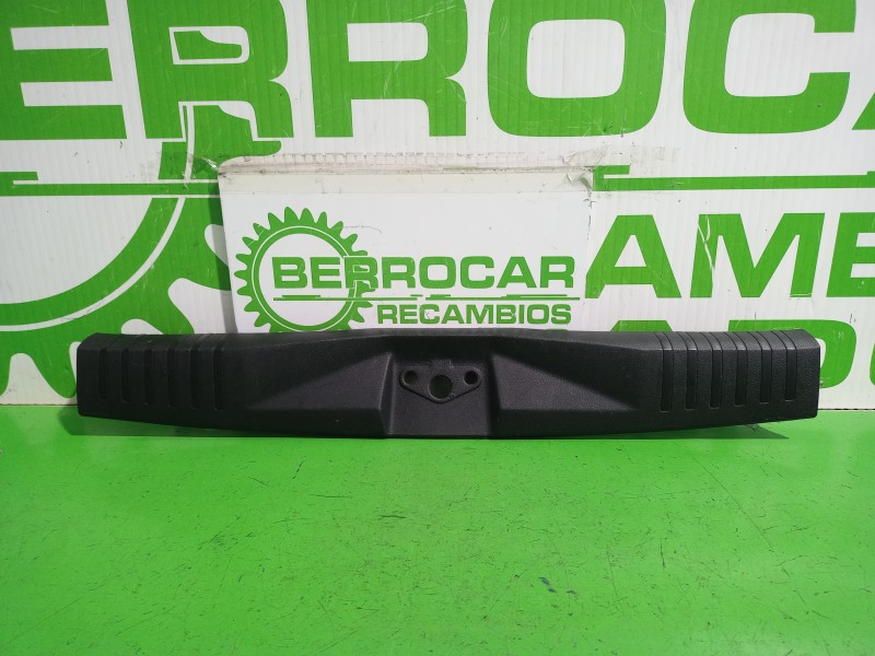 Recambio de moldura para ford fiesta (cbk) ambiente referencia OEM IAM 2S61A40352  
