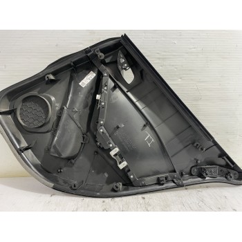 Recambio de guarnecido puerta trasera izquierda para mazda 3 lim. () center-line referencia OEM IAM BHN96856Z  