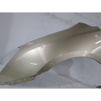 Recambio de aleta delantera izquierda para kia carens iii monospace (un) 2.0 crdi 140 referencia OEM IAM 663111D000  