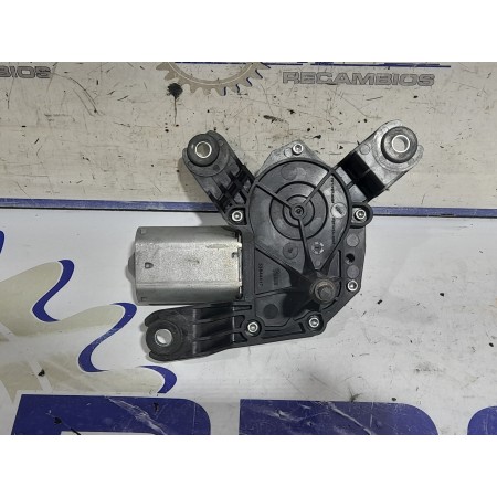 Recambio de motor limpia trasero para opel zafira b 1.6 16v cat referencia OEM IAM 13145548  
