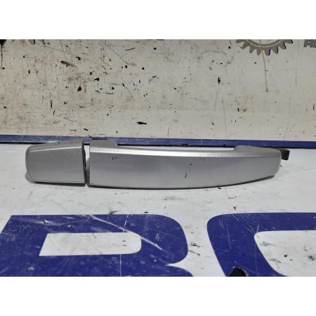 Recambio de maneta exterior trasera derecha para opel zafira b 1.6 16v cat referencia OEM IAM 5138195  