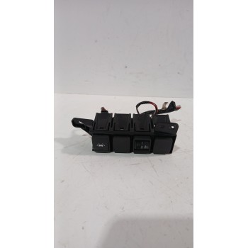 Recambio de mando multifuncion para nissan qashqai ii (j11, j11_) 1.3 dig-t referencia OEM IAM 684921KK  