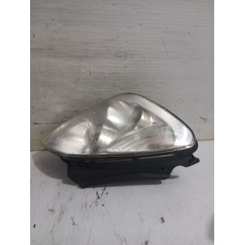 Recambio de faro derecho para kia carens iii monospace (un) 2.0 crdi 140 referencia OEM IAM 921021D010  