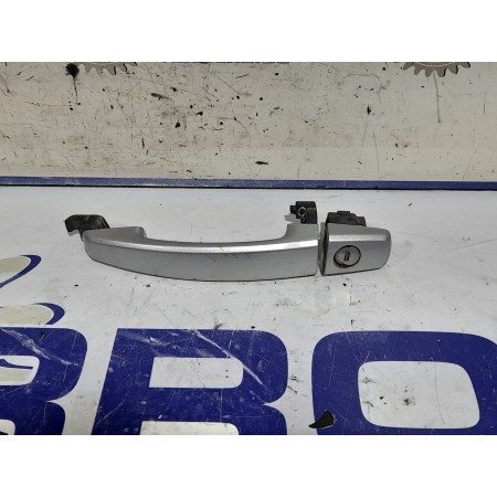 Recambio de maneta exterior delantera izquierda para opel zafira b 1.6 16v cat referencia OEM IAM 5138195  