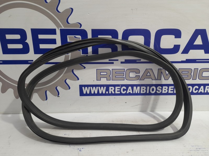 Recambio de gomas contorno puerta para opel zafira a elegance referencia OEM IAM 13157483  