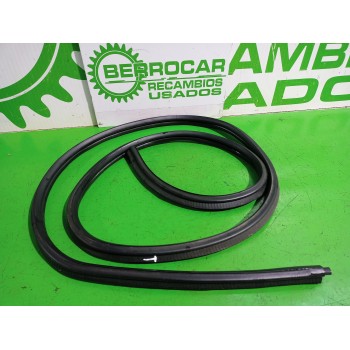 Recambio de goma contorno para ford fiesta (cbk) ambiente referencia OEM IAM 1228434  