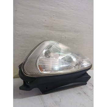 Recambio de faro izquierdo para kia carens iii monospace (un) 2.0 crdi 140 referencia OEM IAM 921011D010  