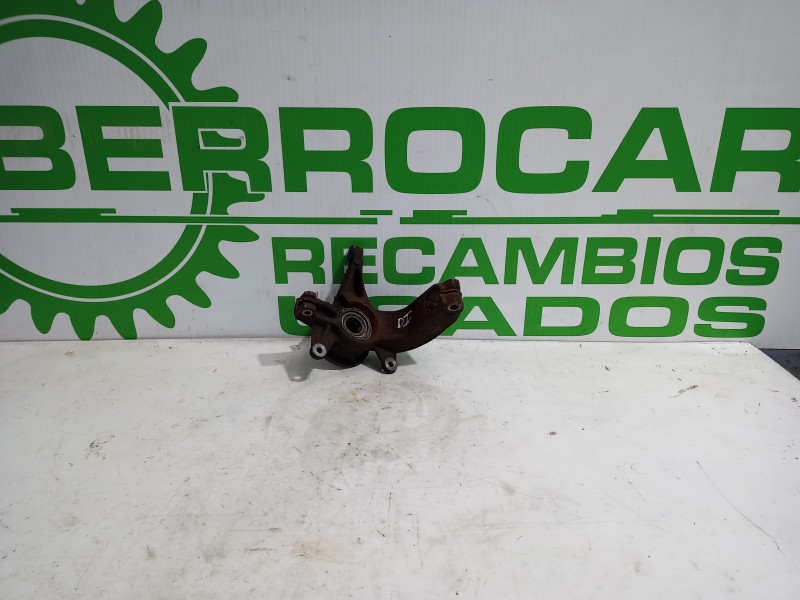 Recambio de mangueta delantera izquierda para renault scenic ii 1.9 dci diesel referencia OEM IAM 8200297028  