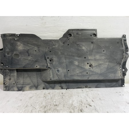 Recambio de cubrecarter para mazda 3 lim. () center-line referencia OEM IAM B45A563D0  