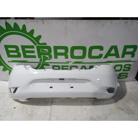 Recambio de paragolpes trasero para dacia sandero laureate referencia OEM IAM 850226743R  