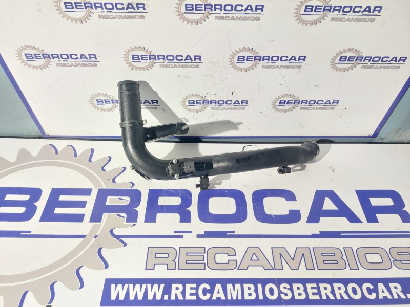Recambio de tubo para volkswagen passat berlina (3b2) 1.9 tdi referencia OEM IAM 8D01458401  