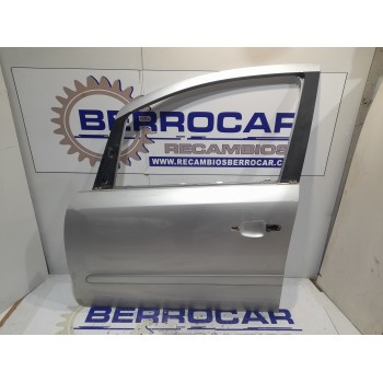 PUERTA DELANTERA IZQUIERDA 124239 