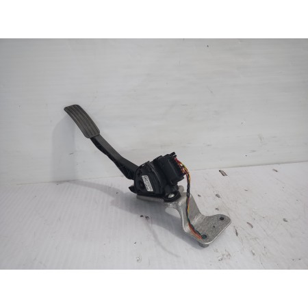 Recambio de pedal acelerador para land rover discovery 4 tdv6 hse referencia OEM IAM AH229F836AA  