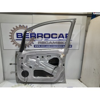 Recambio de puerta delantera derecha para opel zafira b 1.6 16v cat referencia OEM IAM 124242  