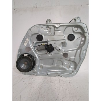 Recambio de elevalunas delantero derecho para kia carens iii monospace (un) 2.0 crdi 140 referencia OEM IAM 824021D010  