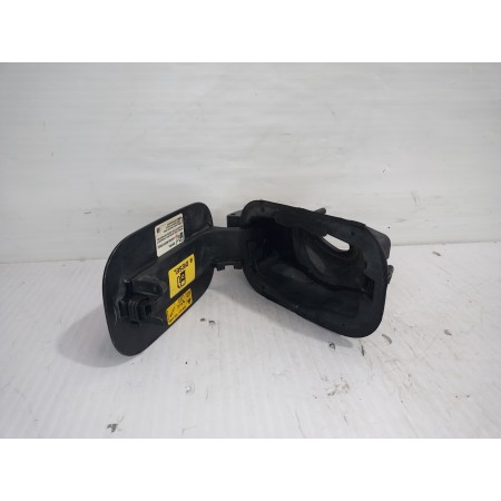 Recambio de tapa exterior combustible para land rover discovery 4 tdv6 hse referencia OEM IAM LR014044  