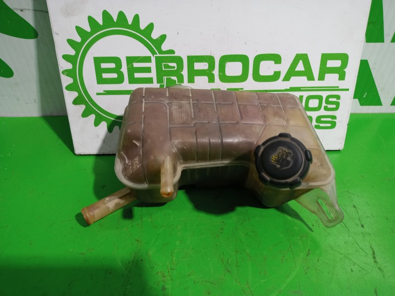 Recambio de deposito expansion para renault scenic ii 1.6 16v referencia OEM IAM 8200262036  