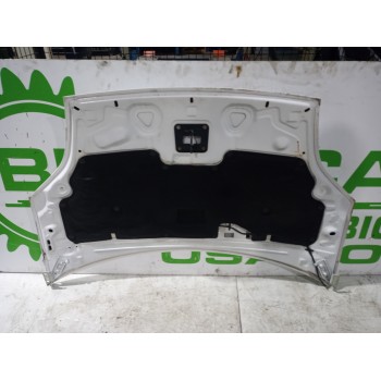 Recambio de capot para ford fiesta (cbk) ambiente referencia OEM IAM 1531070  