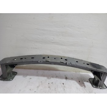 Recambio de refuerzo paragolpes delantero para mazda 3 lim. () center-line referencia OEM IAM B45A50070A  