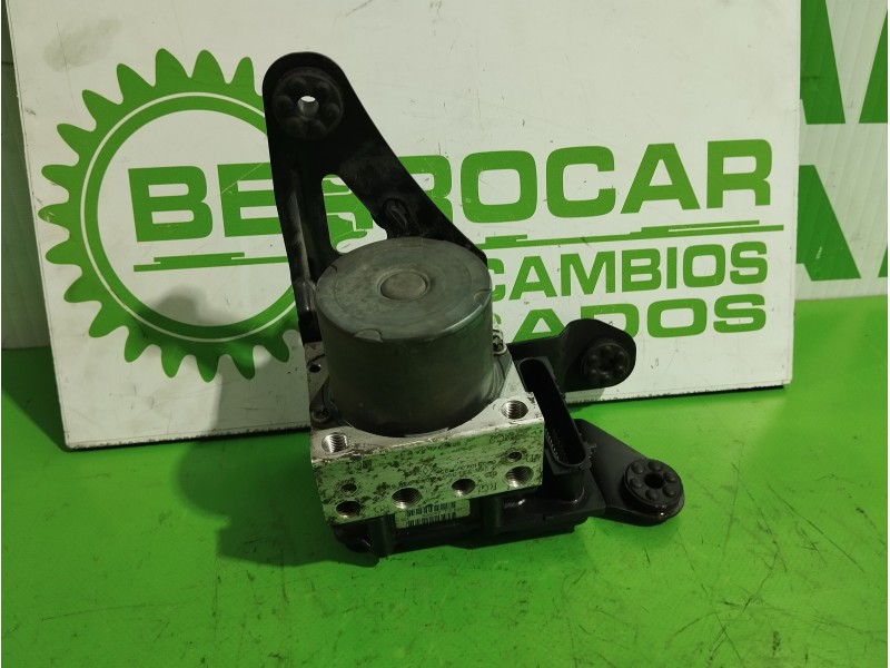 Recambio de abs para renault scenic ii 1.6 16v referencia OEM IAM 8200038695  
