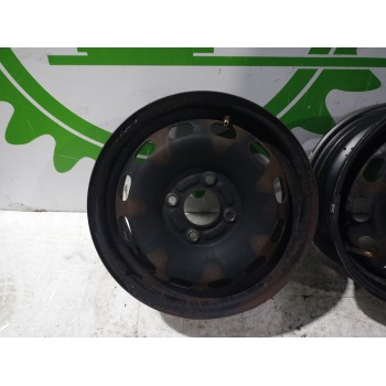 Recambio de juego llantas para ford fiesta (cbk) ambiente referencia OEM IAM 1749456  