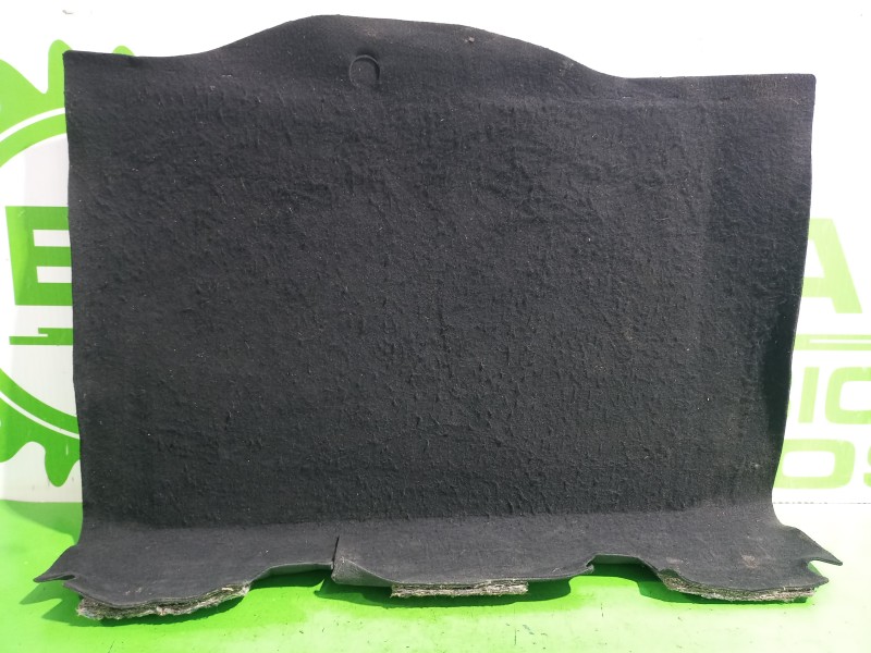 Recambio de suelo maletero para dacia sandero laureate referencia OEM IAM 849028963R  