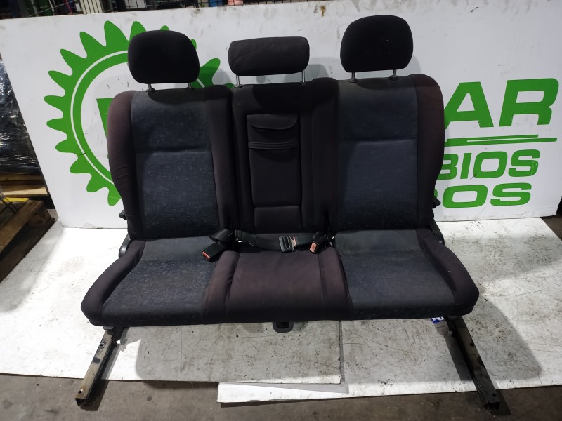 Recambio de asiento trasero para opel zafira a elegance referencia OEM IAM 3978332  