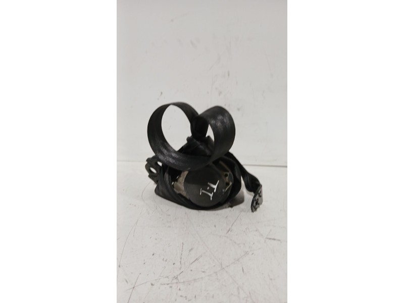 Recambio de cinturon seguridad trasero izquierdo para volkswagen polo iv sedán (9n2, 9n4) 1.9 tdi referencia OEM IAM 6N0857805B4