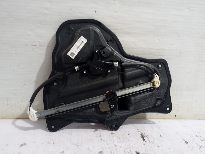 Recambio de elevalunas trasero derecho para mazda 3 lim. () center-line referencia OEM IAM BHN97397X  