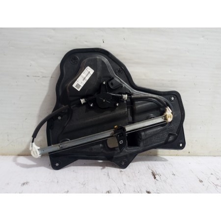 Recambio de elevalunas trasero derecho para mazda 3 lim. () center-line referencia OEM IAM BHN97397X  