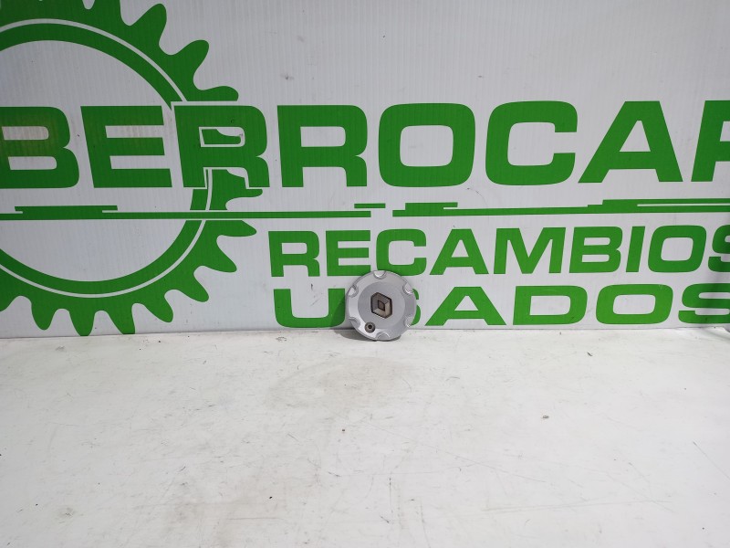 Recambio de tapacubos para renault scenic ii 1.9 dci diesel referencia OEM IAM 8200134772  