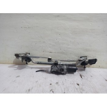 Recambio de motor limpia delantero para mazda 3 lim. () center-line referencia OEM IAM BHS267340A  