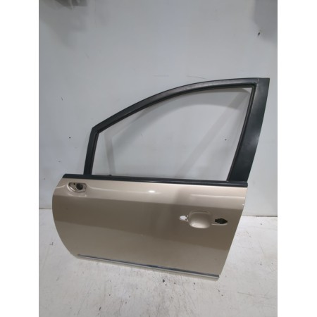 Recambio de puerta delantera izquierda para kia carens iii monospace (un) 2.0 crdi 140 referencia OEM IAM 760031D010  