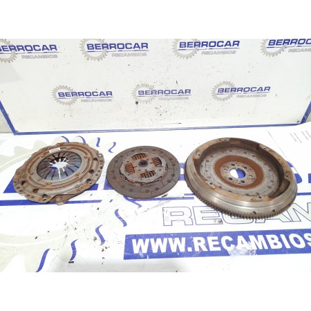 Recambio de kit embrague para opel zafira b 1.6 16v cat referencia OEM IAM CON VOLANTE MOTOR  