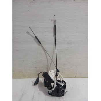 Recambio de cerradura puerta trasera derecha para kia carens iii monospace (un) 2.0 crdi 140 referencia OEM IAM 814201D010  